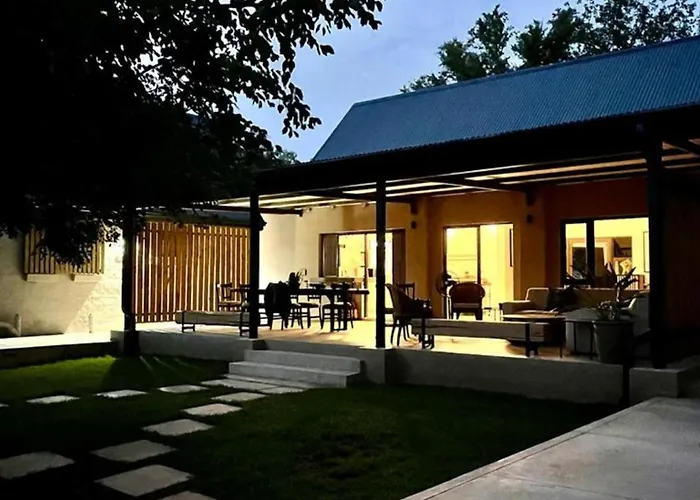 Rock Fig Villa